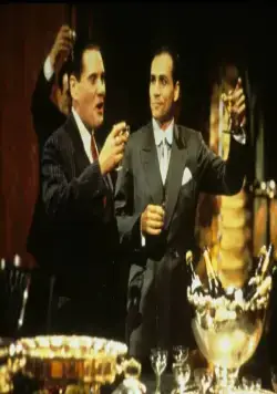 Кадр из Неприкасаемые (1993) Кадр 2 из сериала Неприкасаемые / The Untouchables (1993)