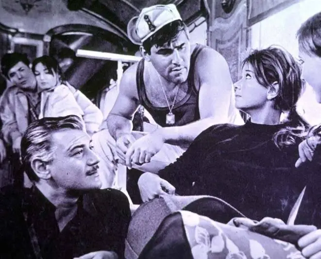 Кадр из Они шли за солдатами (1965) Кадр 2 из фильма Они шли за солдатами / Le soldatesse (1965)