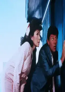Кадр из Обратно на пляж (1987) Кадр 1 из фильма Обратно на пляж / Back to the Beach (1987)