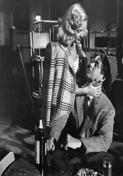 Кадр из Подставленный (1947) Кадр 1 из фильма Подставленный / Framed (1947)