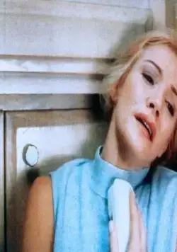 Кадр из Падшая женщина (1993) Кадр 1 из фильма Падшая женщина / Scorned (1993)