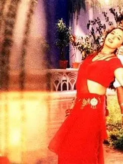 Кадр из Виражи судьбы (2001) Кадр 1 из фильма Виражи судьбы / Yeh Raaste Hain Pyaar Ke (2001)
