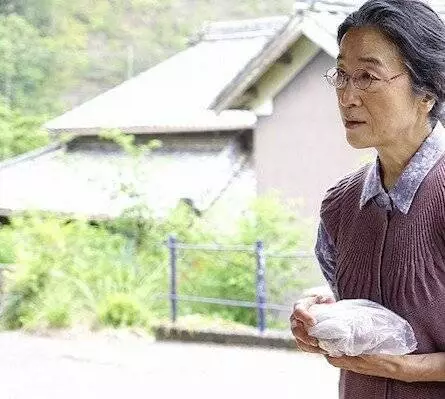 Кадр из Её внучка (2014) Кадр 3 из фильма Её внучка / Otoko no isshô (2014)