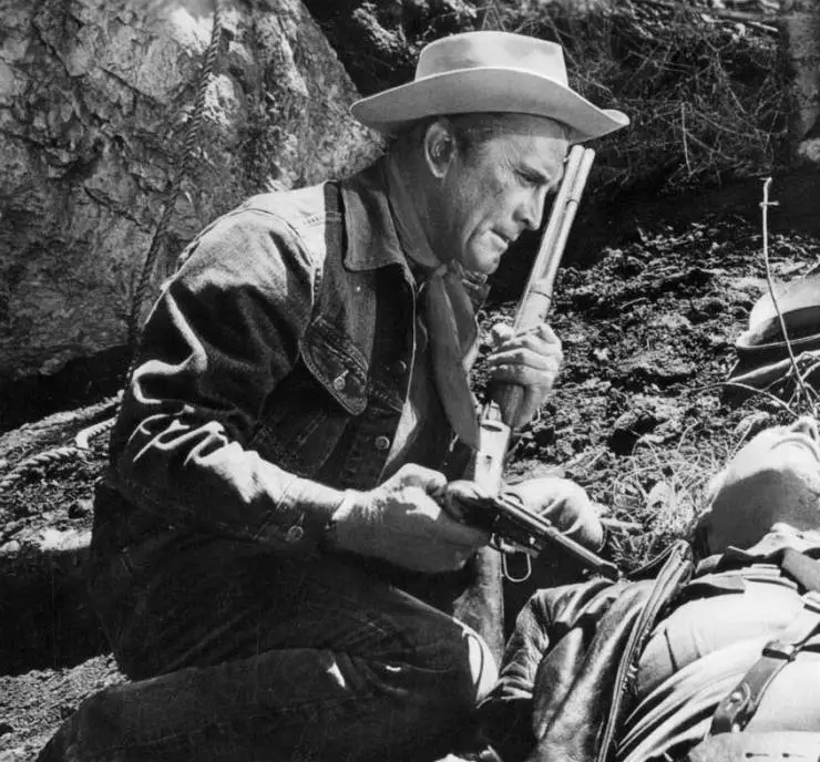 Кадр из Одинокие отважны (1962) Кадр 1 из фильма Одинокие отважны / Lonely Are the Brave (1962)
