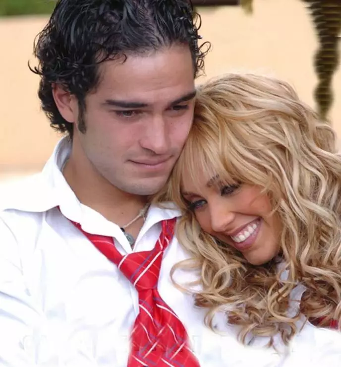 Кадр из Мятежники (2004) Кадр 1 из фильма Мятежники / Rebelde (2004)