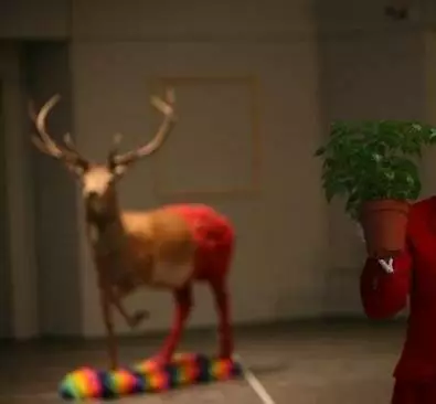 Кадр из Высокий музей, низкий музей (2008) Кадр 2 из фильма Высокий музей, низкий музей / Musée haut, musée bas (2008)