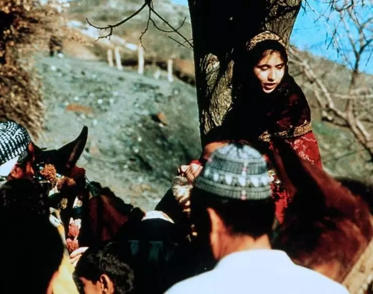 Кадр из Время пьяных лошадей (2000) Кадр 2 из фильма Время пьяных лошадей / Zamani barayé masti asbha (2000)