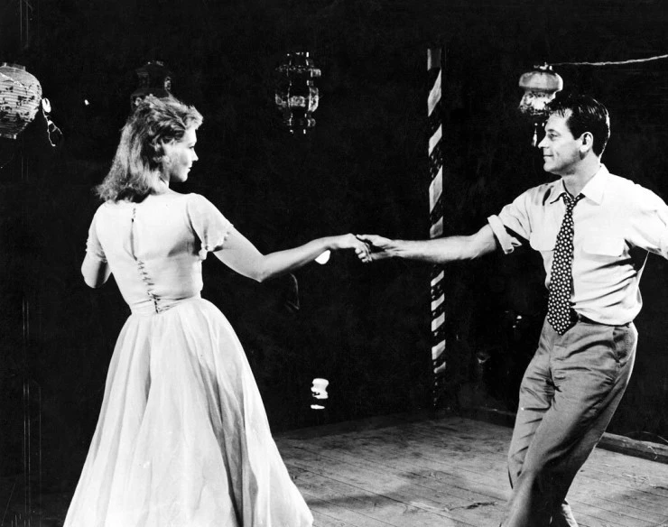Кадр из Пикник (1955) Кадр 2 из фильма Пикник / Picnic (1955)