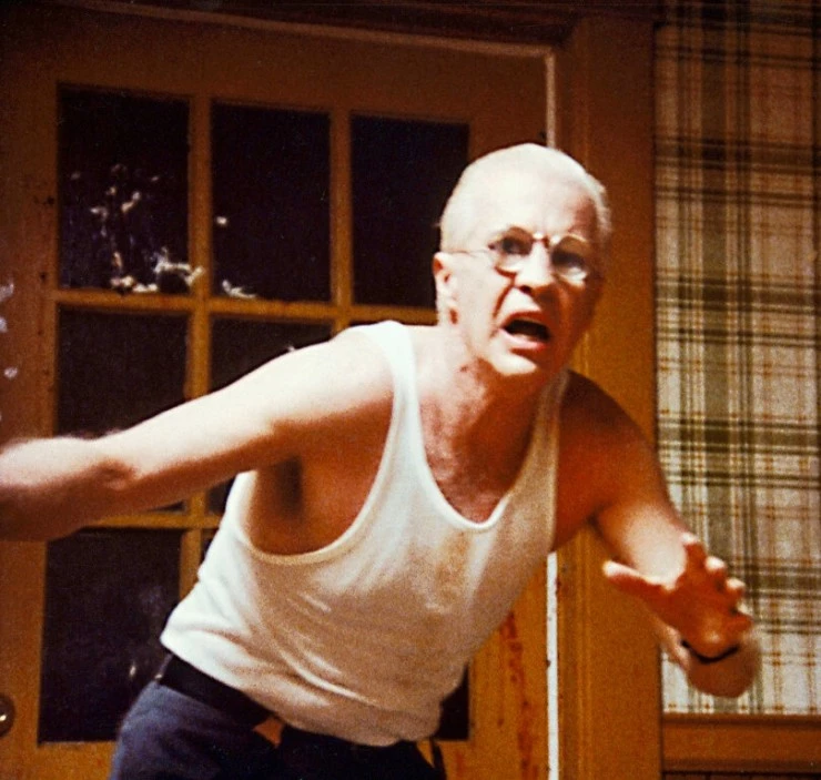 Кадр из Потомственное проклятие (1987) Кадр 2 из фильма Потомственное проклятие / The Offspring (1987)
