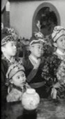 Кадр из Большой и маленький Вон Тин-Ба (1962) Кадр 1 из фильма Большой и маленький Вон Тин-Ба / Wong so Kong Nam chat ba tin (1962)