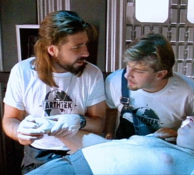 Кадр из Пришелец из бездны (1995) Кадр 2 из фильма Пришелец из бездны / Alien Terminator (1995)