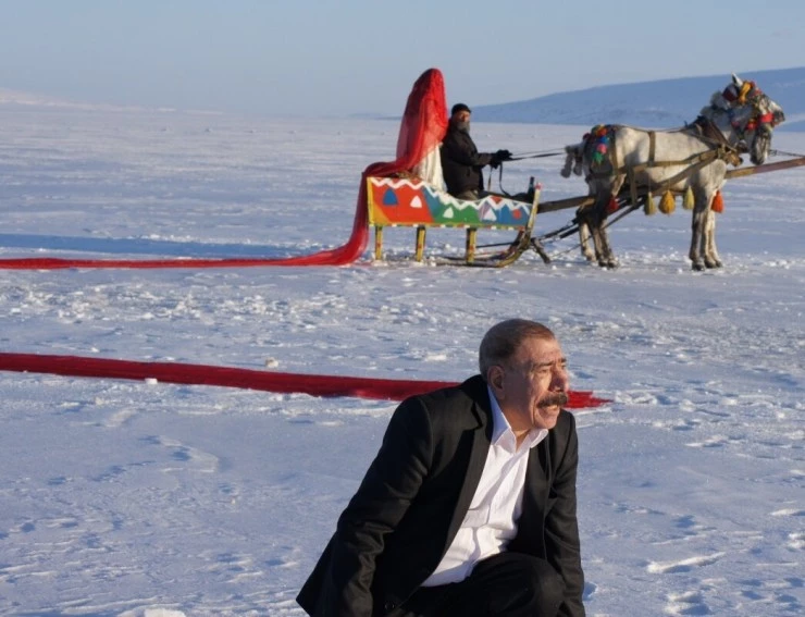Кадр из Ночь молчания (2012) Кадр 1 из фильма Ночь молчания / Lal Gece (2012)