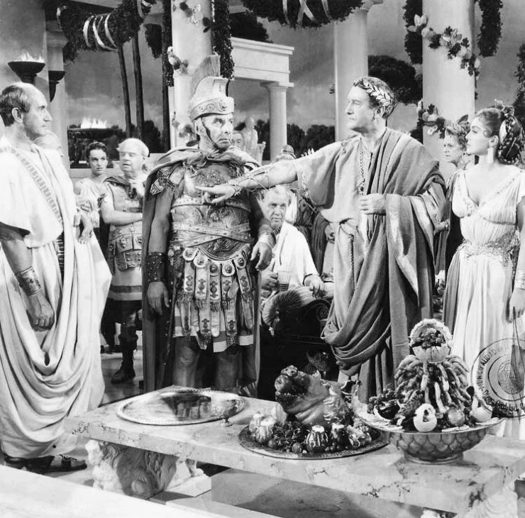 Кадр из Возлюбленная Юпитера (1955) Кадр 2 из фильма Возлюбленная Юпитера / Jupiter's Darling (1955)