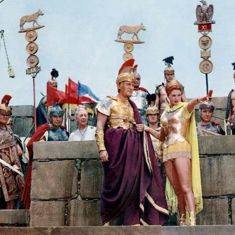 Кадр из Возлюбленная Юпитера (1955) Кадр 3 из фильма Возлюбленная Юпитера / Jupiter's Darling (1955)