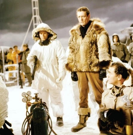 Кадр из Полярная станция «Зебра» (1968) Кадр 1 из фильма Полярная станция «Зебра» / Ice Station Zebra (1968)