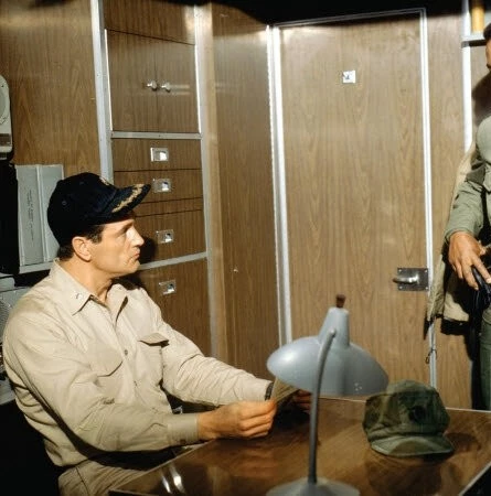 Кадр из Полярная станция «Зебра» (1968) Кадр 2 из фильма Полярная станция «Зебра» / Ice Station Zebra (1968)