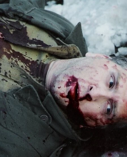 Кадр из Прямо в темноту (2004) Кадр 1 из фильма Прямо в темноту / Straight Into Darkness (2004)