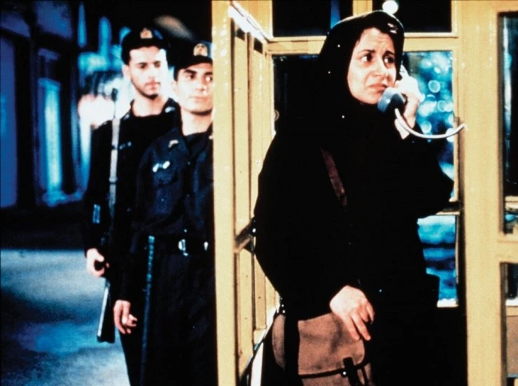Кадр из Круг (2000) Кадр 3 из фильма Круг / Dayereh (2000)