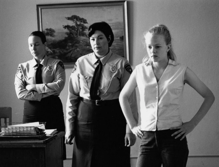 Кадр из Девочка из исправительной колонии (1994) Кадр 3 из фильма Девочка из исправительной колонии / Reform School Girl (1994)
