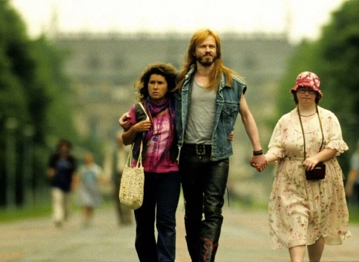 Кадр из Родной край 3 – Хроника эпохи (2004) Кадр 3 из сериала Родной край 3 – Хроника эпохи / Heimat 3 - Chronik einer Zeitenwende (2004)