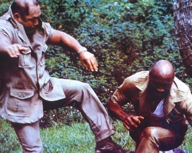 Кадр из В поисках потерянного золота (1982) Кадр 1 из фильма В поисках потерянного золота / Horror Safari (1982)