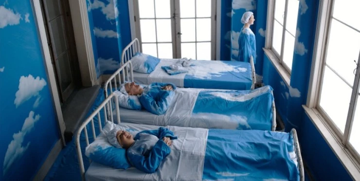 Кадр из Шестеро из дурдома (2009) Кадр 1 из фильма Шестеро из дурдома / Asylum Seekers (2009)