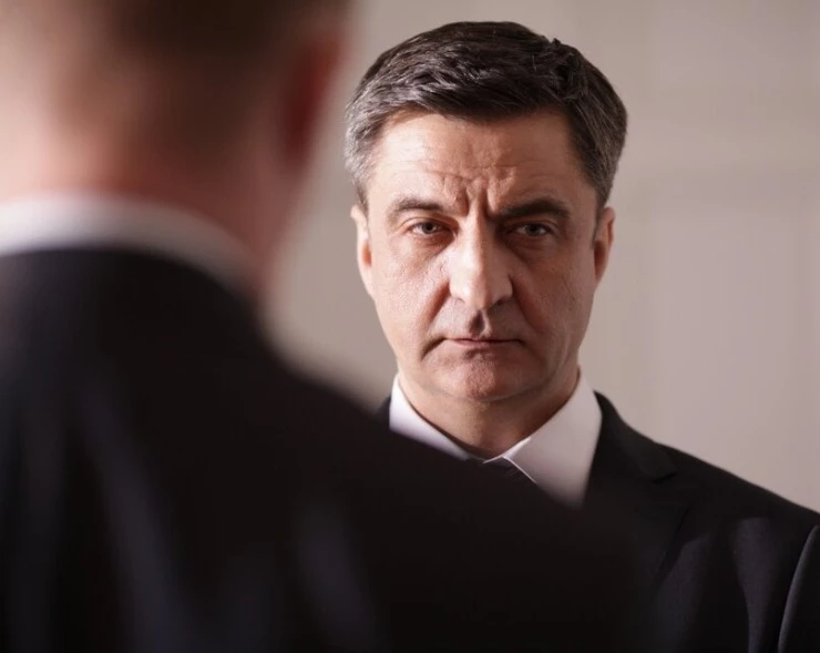 Кадр из Шеф. Игра на повышение (2017) Кадр 2 из сериала Шеф. Игра на повышение (2017)