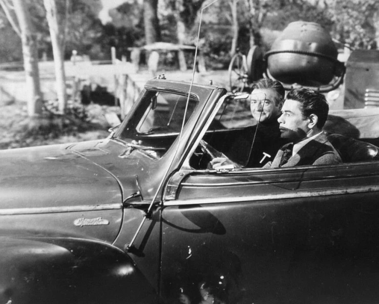 Кадр из Ангел на моем плече (1946) Кадр 1 из фильма Ангел на моем плече / Angel on My Shoulder (1946)