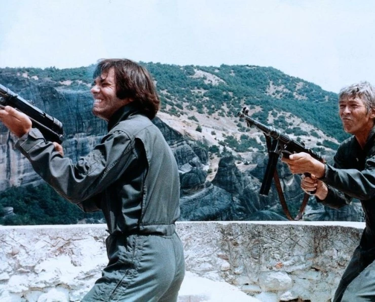 Кадр из Небесные всадники (1976) Кадр 2 из фильма Небесные всадники / Sky Riders (1976)