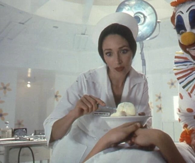 Кадр из Мороженщик (1995) Кадр 2 из фильма Мороженщик / Ice Cream Man (1995)