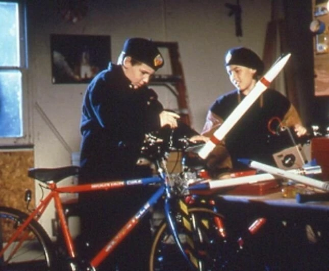 Кадр из Мороженщик (1995) Кадр 1 из фильма Мороженщик / Ice Cream Man (1995)