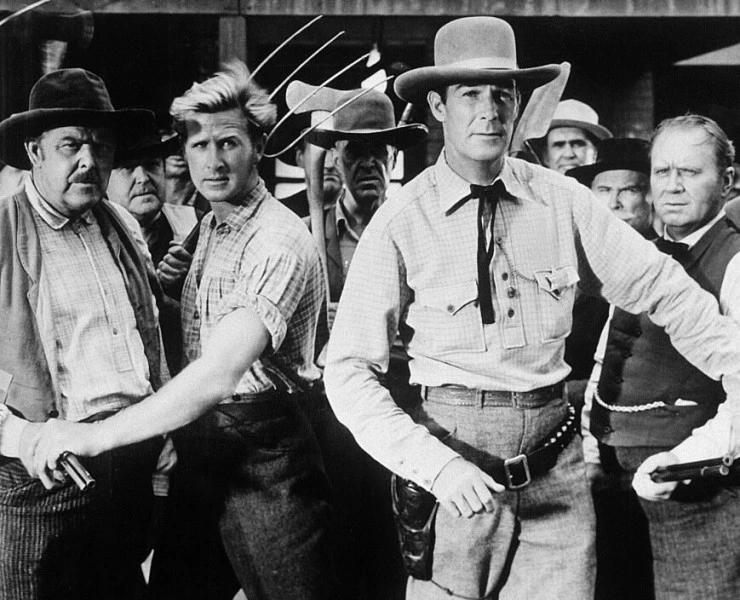 Кадр из Город Эйбилен (1945) Кадр 3 из фильма Город Эйбилен / Abilene Town (1945)