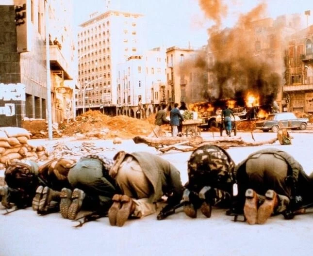 Кадр из Фальшивка (1981) Кадр 1 из фильма Фальшивка / Die Fälschung (1981)
