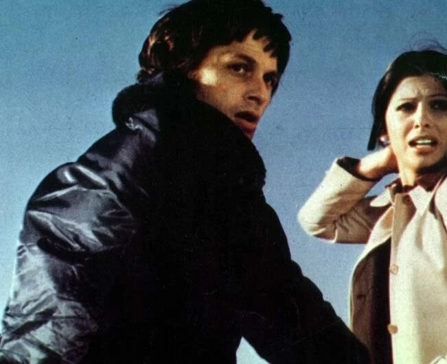 Кадр из Жестокий закон отдела по борьбе с преступностью (1976) Кадр 1 из фильма Жестокий закон отдела по борьбе с преступностью / La legge violenta della squadra anticrimine (1976)