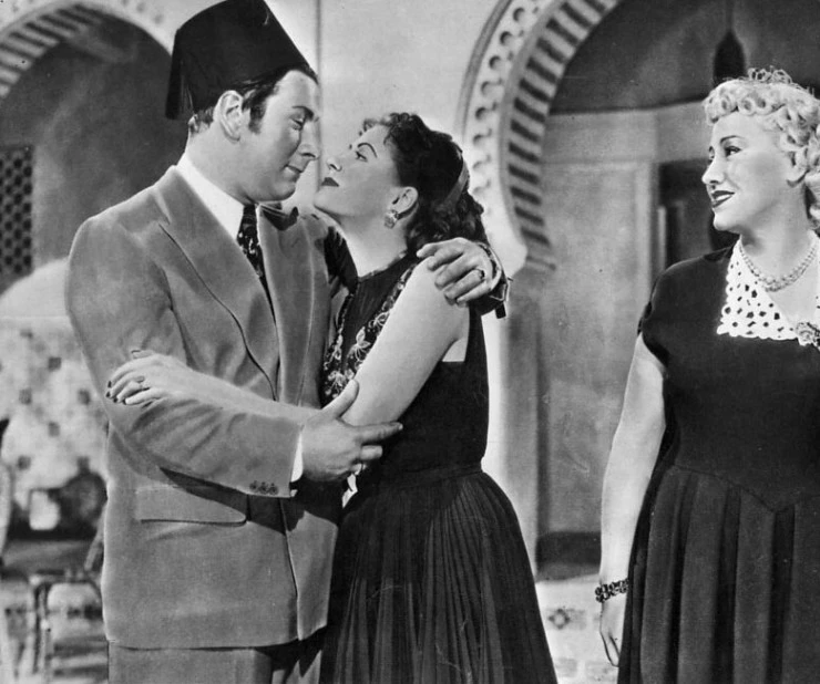 Кадр из Отель «Сахара» (1951) Кадр 3 из фильма Отель «Сахара» / Hotel Sahara (1951)